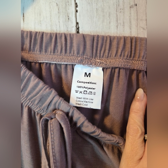 Women's Vintage Purple Ruffle Hem Pants - Picture 3 of 5